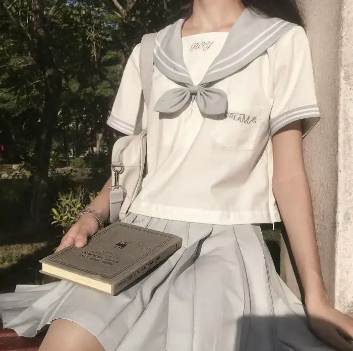 玛嘉烈与大卫丝丝2024